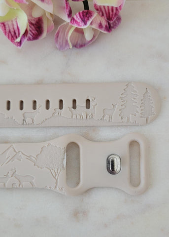 Engraved Mountains and Deer Gift Design for Apple Watch Silicone Sports Band/Strap 38mm/40mm/41mm/42mm/44mm/45mm/46mm/49mm
