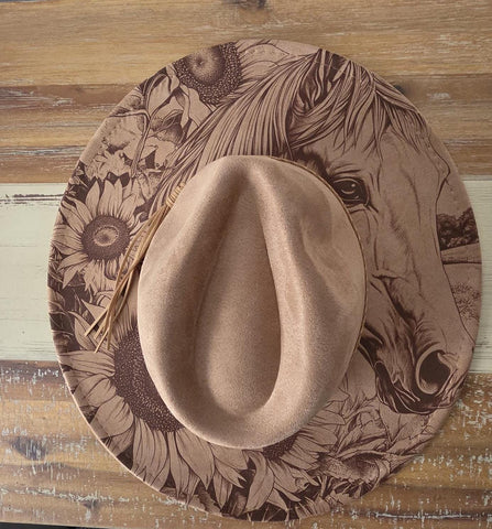Horse and Sunflowers Burned Hat, Floral Burned cowgirl Cowboy Hat: Engraved Suede/Felt Boho Fedora, Felt Wide brim hat Western Hat Festivals