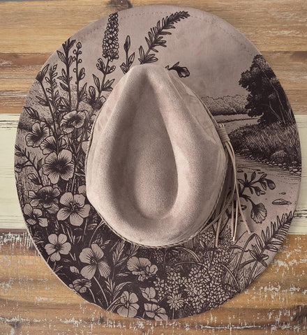 Wild meadow Burned Hat, Floral Cowboy Hat. Burned Cowboy Hat: Engraved Suede/Felt Boho Fedora, Felt Wide brim hat Western Hat Festivals