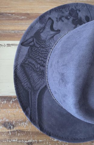 Howling Wolf Burned Hat, cowgirl Burned Mountain Cowboy Hat: Engraved Suede/Felt Boho Fedora, Felt Wide brim hat Western Hat Festivals