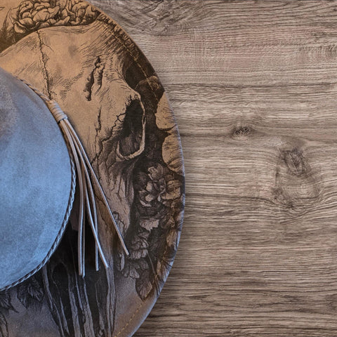 Longhorn Skull Burned Hat, Skull and roses, Cowboy desert Burned Cowboy Hat: Feathers Engraved Suede/Felt Boho Fedora, Felt Wide brim hat