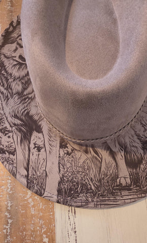 Howling Wolf Burned Hat, cowgirl Burned Mountain Cowboy Hat: Engraved Suede/Felt Boho Fedora, Felt Wide brim hat Western Hat Festivals