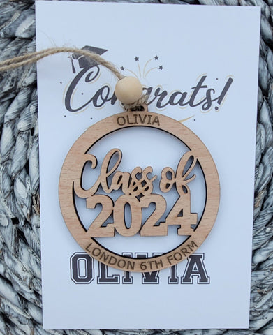 Personalised Wooden Class of 2024 - Graduation ornament or car charm - Gift for 2024 Senior, Graduation Gift