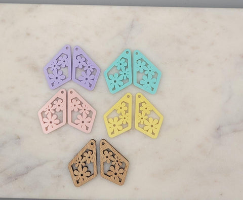 Floral Charm Earrings, Flower Cluster Earring, Boho, Daisy Earrings made from  Acrylic or wood. Many colours to choose from