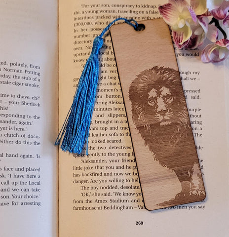 Lion, African Safari, South African nature custom book Wooden Personalized Bookmark, Custom wood Bookmark, Reader gift, Women gift