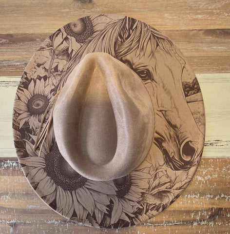 Horse and Sunflowers Burned Hat, Floral Burned cowgirl Cowboy Hat: Engraved Suede/Felt Boho Fedora, Felt Wide brim hat Western Hat Festivals
