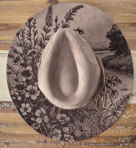 Wild meadow Burned Hat, Floral Cowboy Hat. Burned Cowboy Hat: Engraved Suede/Felt Boho Fedora, Felt Wide brim hat Western Hat Festivals