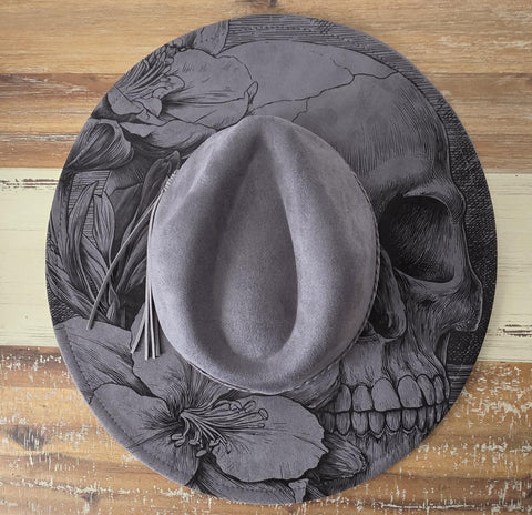 Skull and flowers Burned Hat, Floral Cowboy Hat. Burned Cowboy Hat: Engraved Suede/Felt Boho Fedora, Wide brim hat Western Hat Festivals