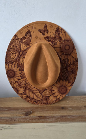 Sunflowers and butterflies Burned Hat, Floral Cowboy Hat. Burned Cowboy Hat: Engraved Suede/Felt Boho Fedora, Felt Wide brim hat Western Hat