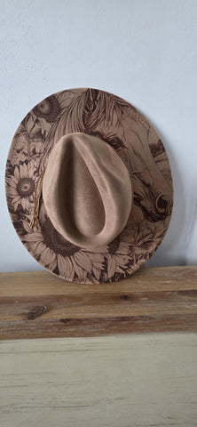 Horse and Sunflowers Burned Hat, Floral Burned cowgirl Cowboy Hat: Engraved Suede/Felt Boho Fedora, Felt Wide brim hat Western Hat Festivals
