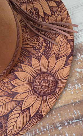 Sunflowers and butterflies Burned Hat, Floral Cowboy Hat. Burned Cowboy Hat: Engraved Suede/Felt Boho Fedora, Felt Wide brim hat Western Hat