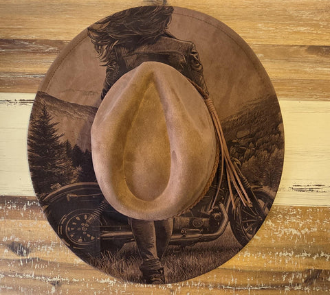 Motorbike Cowgirl Burned Hat, Biker Woman cowgirl Cowboy Hat: Engraved Suede/Felt Boho Fedora, Felt Wide brim hat Western Hat Festivals